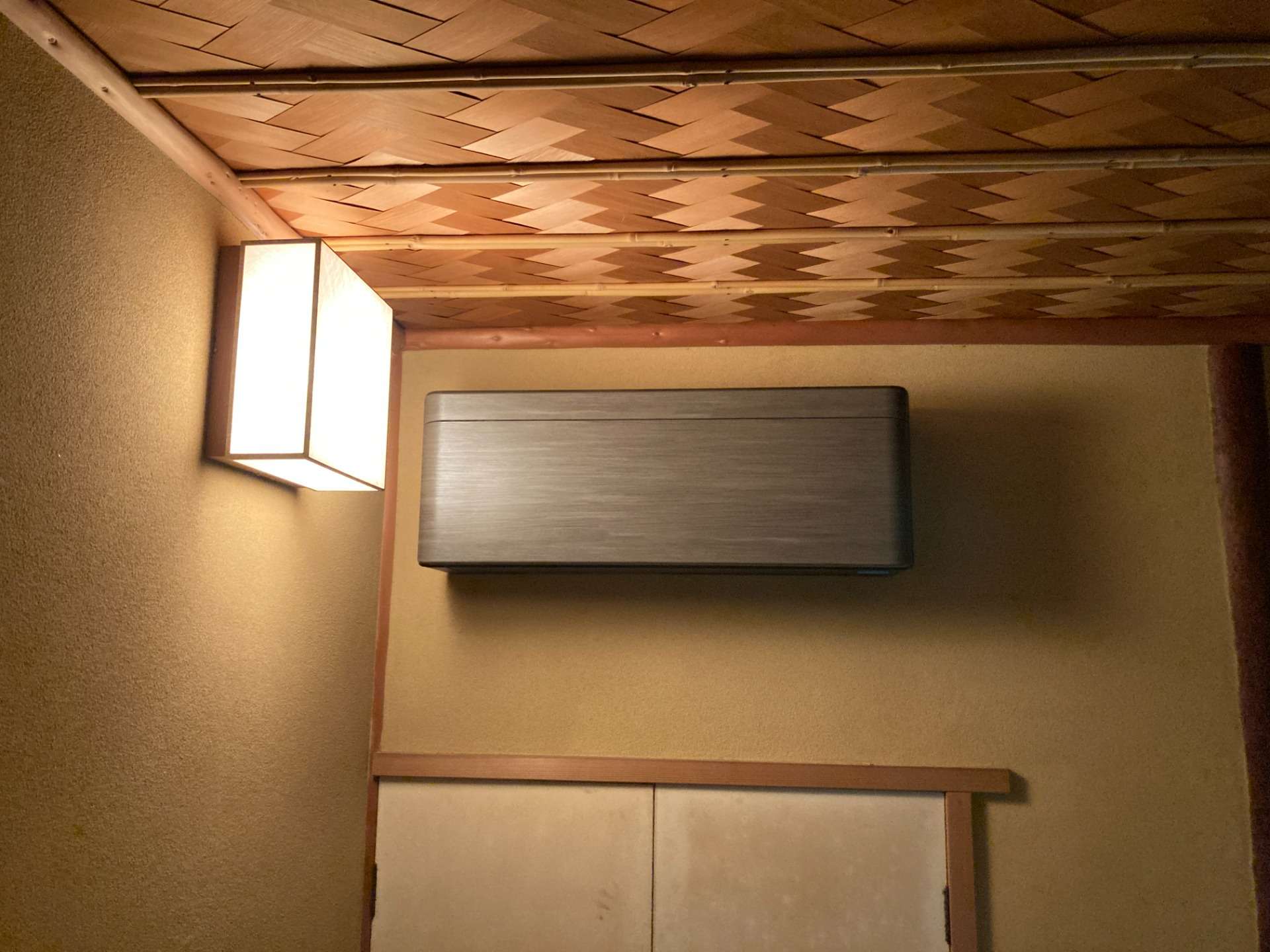 茶室のエアコン交換